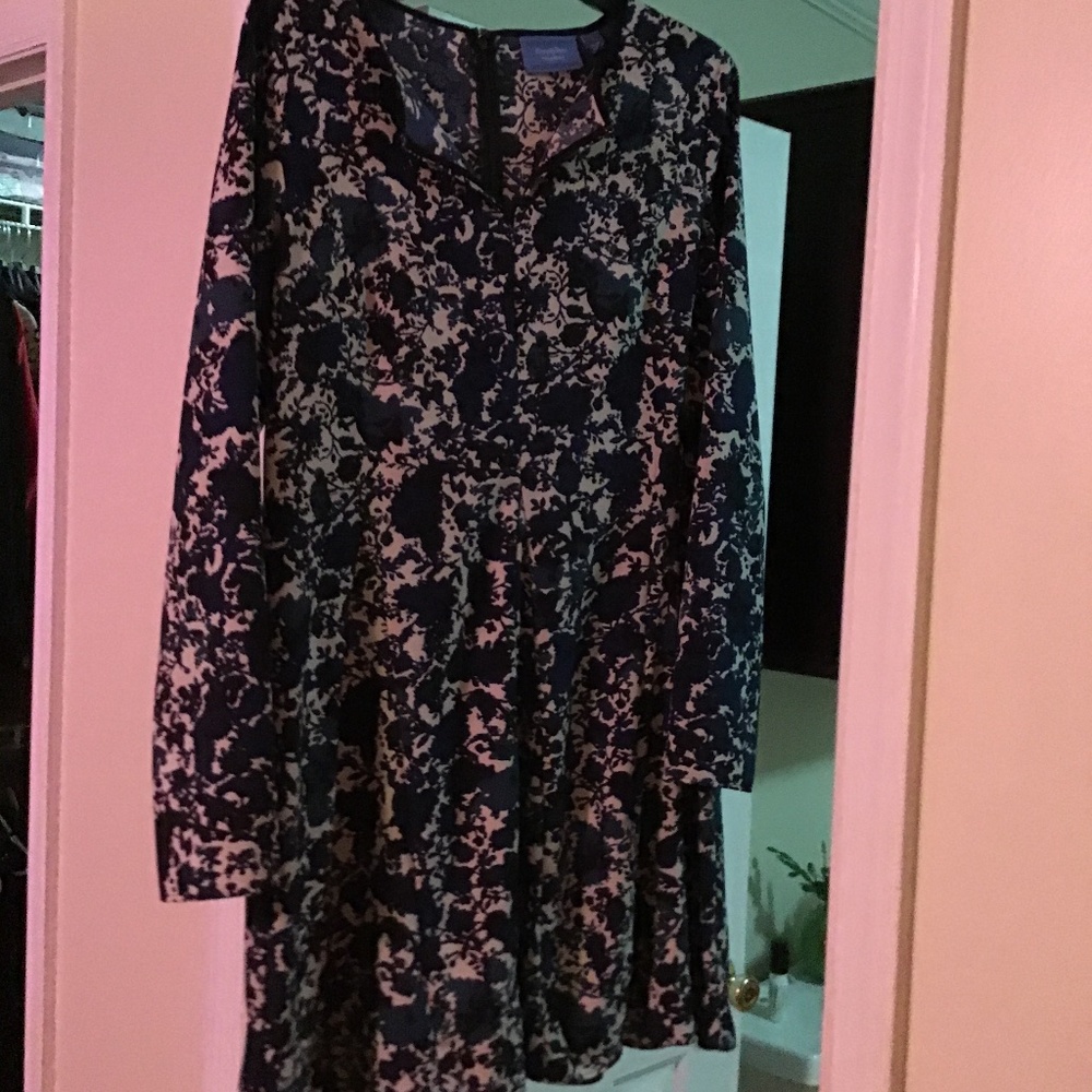 Simply Vera 3/4 length long sleeve Dress